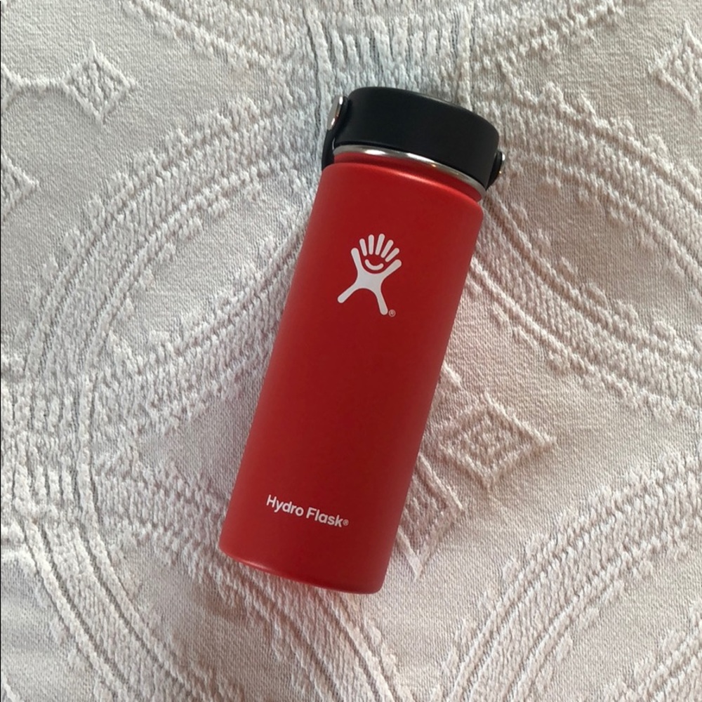 HYDRO FLASK 18 oz